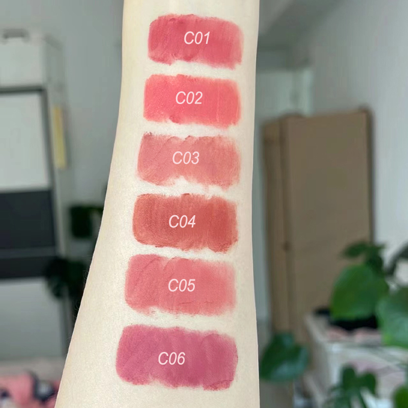 Matowy aksamitny błyszczyk wod – Matte Velvet Lip Tint Long Lasting recenzja i cena